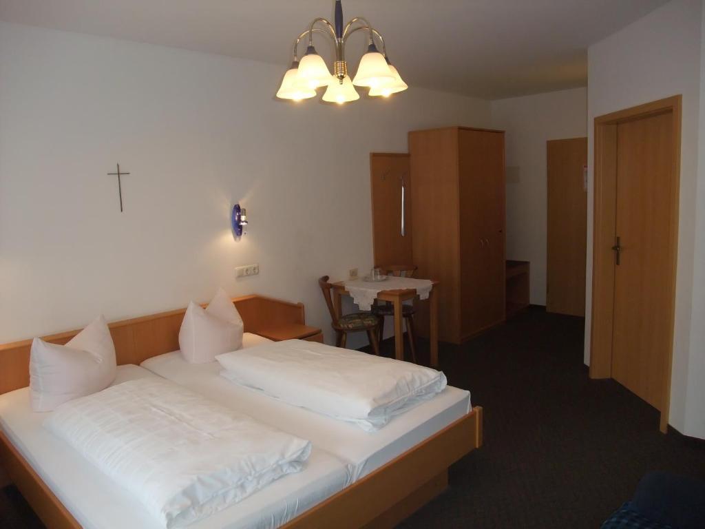 Gasthof Alte Post Obertrubach Kamer foto